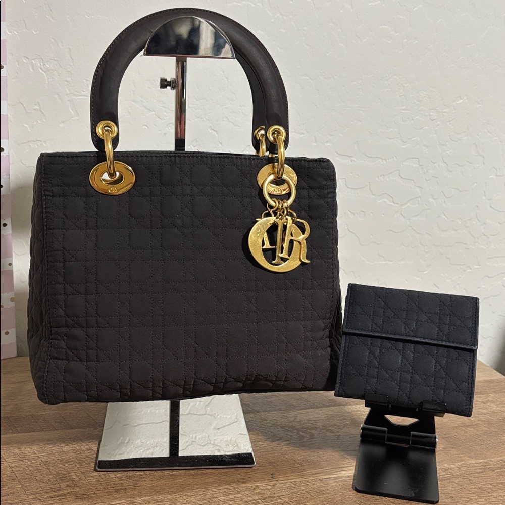 Lady Dior - Quilted Vintage Handbag with Gold Accents - Picture 14 of 14